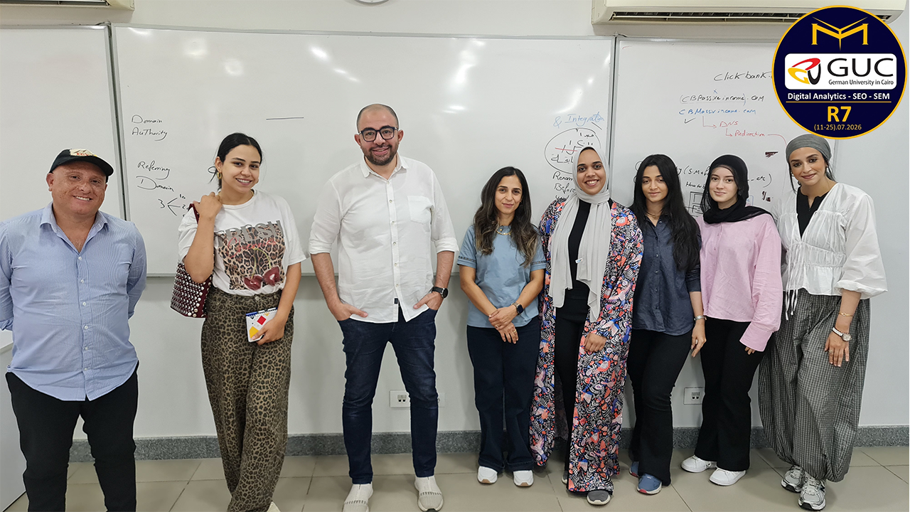Dr. Mohamed Youssef - Digitl Marketin Expert